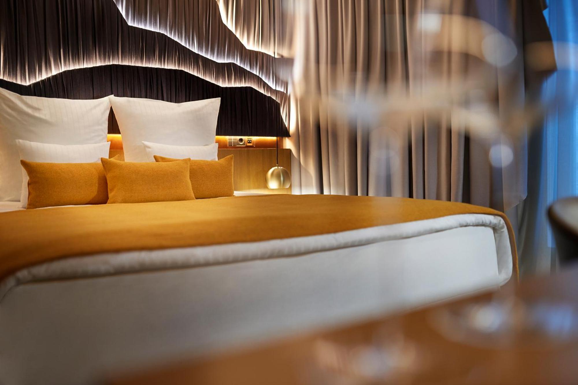 Hotel Beyond By Geisel (Adults Only) Monachium Zewnętrze zdjęcie