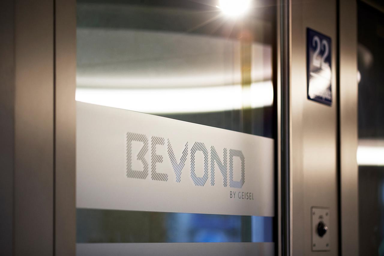 Hotel Beyond By Geisel (Adults Only) Monachium Zewnętrze zdjęcie